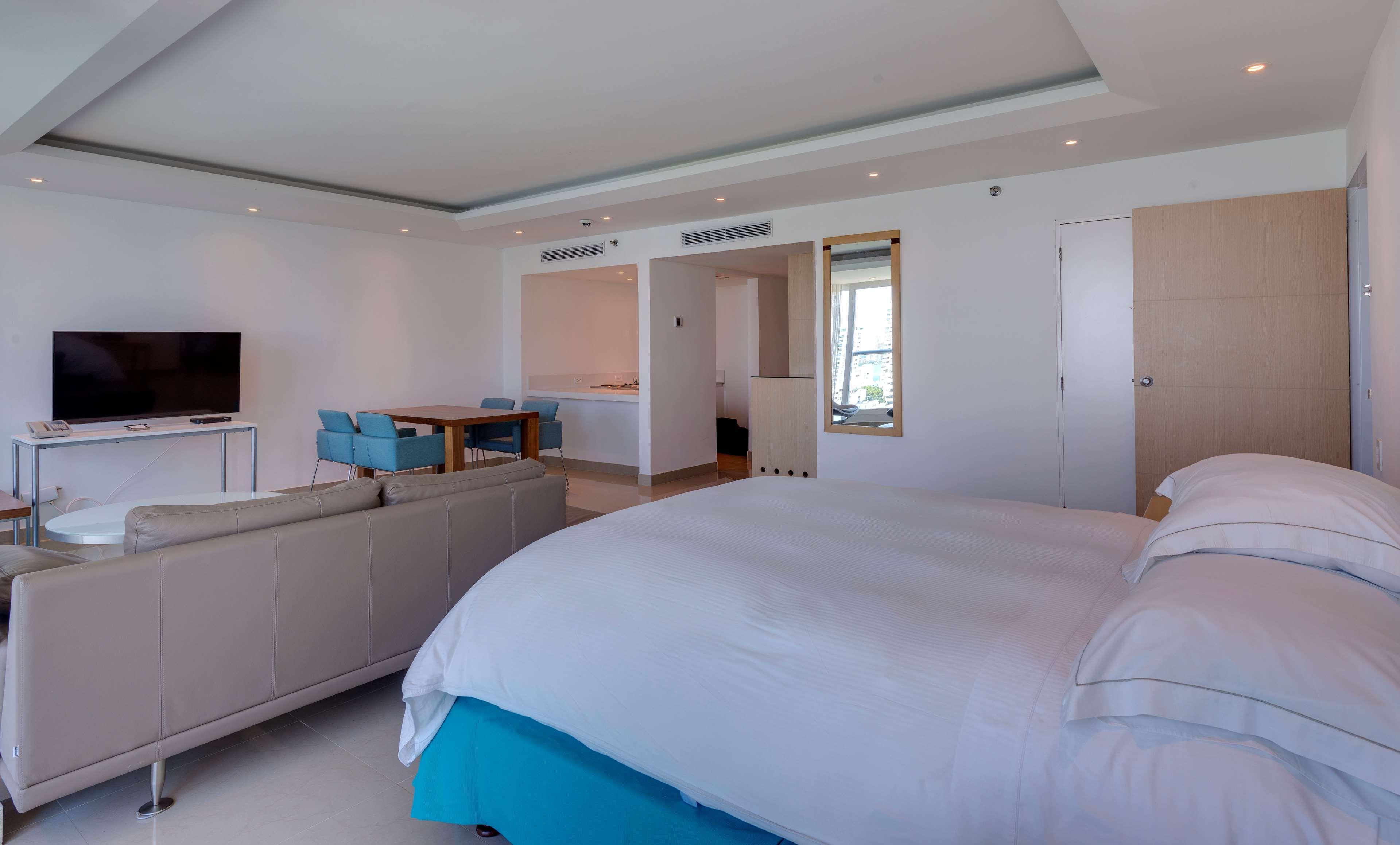 ホテル ヒルトン カルタヘナ Cartagena 部屋 写真