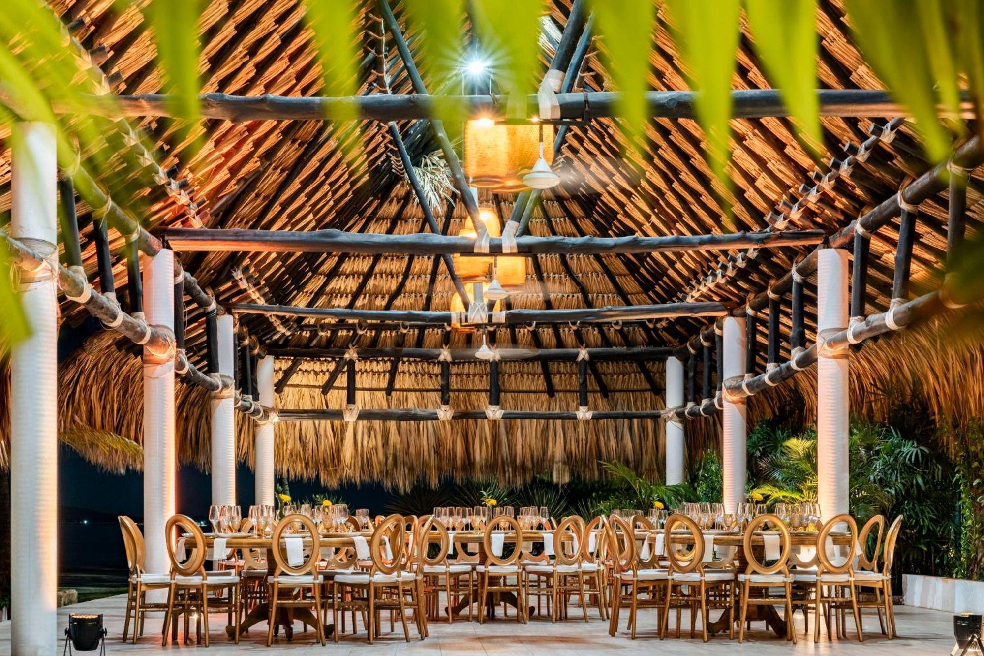 ホテル ヒルトン カルタヘナ Cartagena エクステリア 写真
