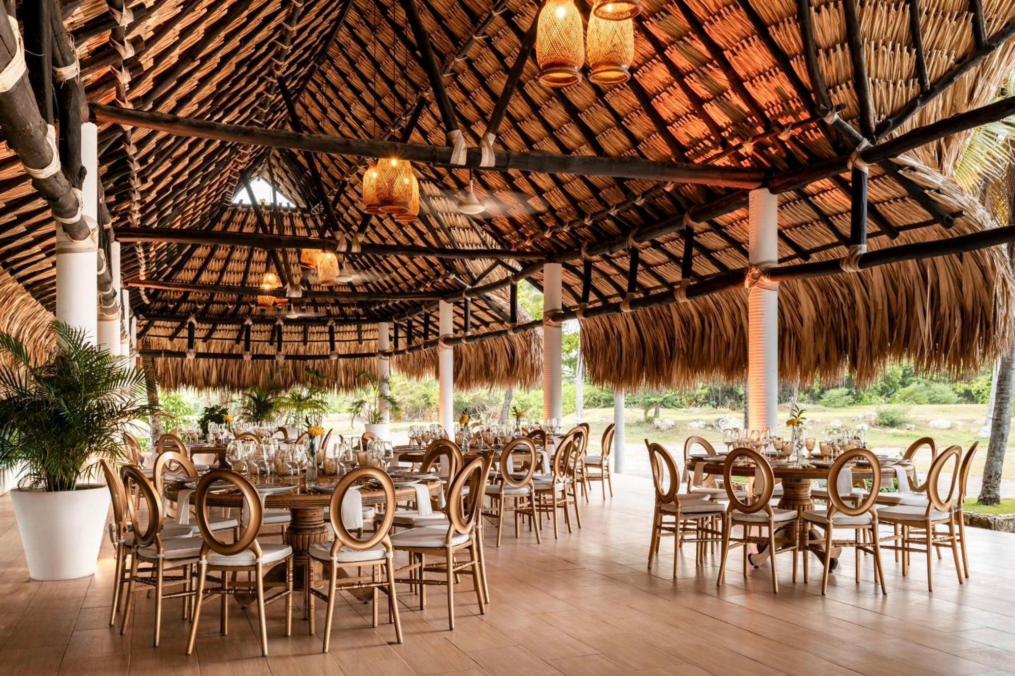 ホテル ヒルトン カルタヘナ Cartagena エクステリア 写真