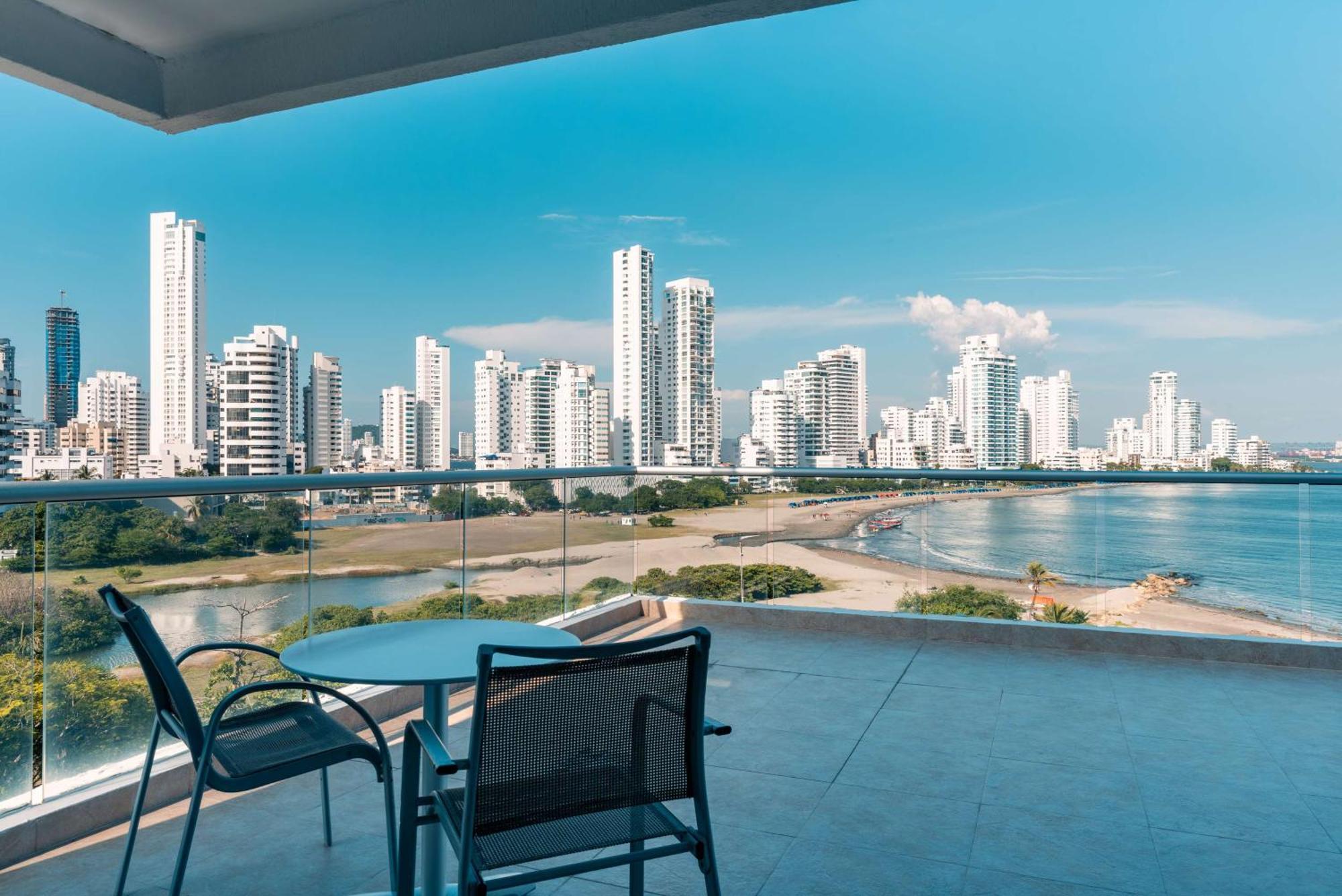 ホテル ヒルトン カルタヘナ Cartagena エクステリア 写真